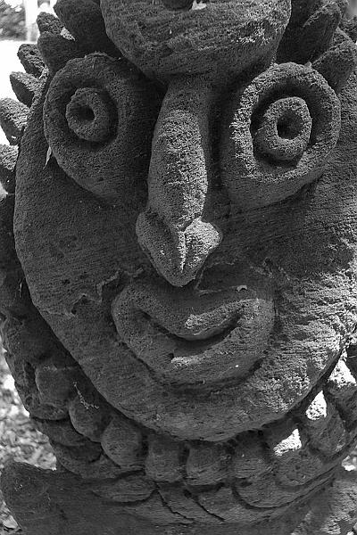 Papua New Guinea Sculpture 3.jpg